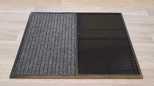 Alfombra - Felpudo Desinfectante para la entrada. Medidas: 60x80, consta de 2 divisiones, la zona de desinfección sin moqueta y zona para el secado.