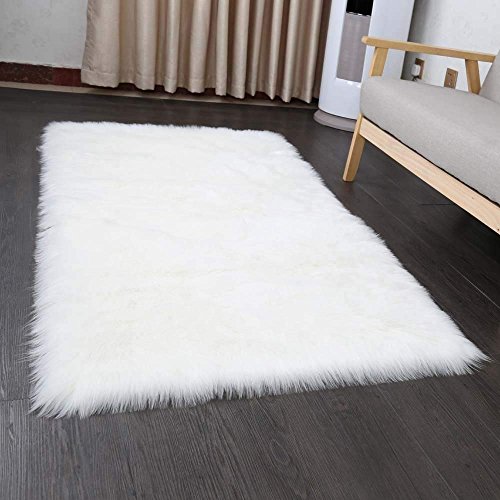 DQMEN Piel de Cordero Oveja/Sheepskin Rug Cordero, imitación mullida Alfombras imitación Piel sintética Deko Piel,para salón Dormitorio baño sofá Silla cojín (Blanco, 50 x 150cm)