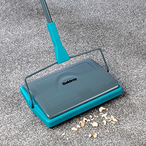 Beldray LA024855TQ Escoba De Alfombra para Recoger Las Suciedades De Mascotas, Desliza Fácilmente, con Cuatro Ruedas Suaves, Delgada Y Compacta, Ahorra Espacio, Turquesa/Gris